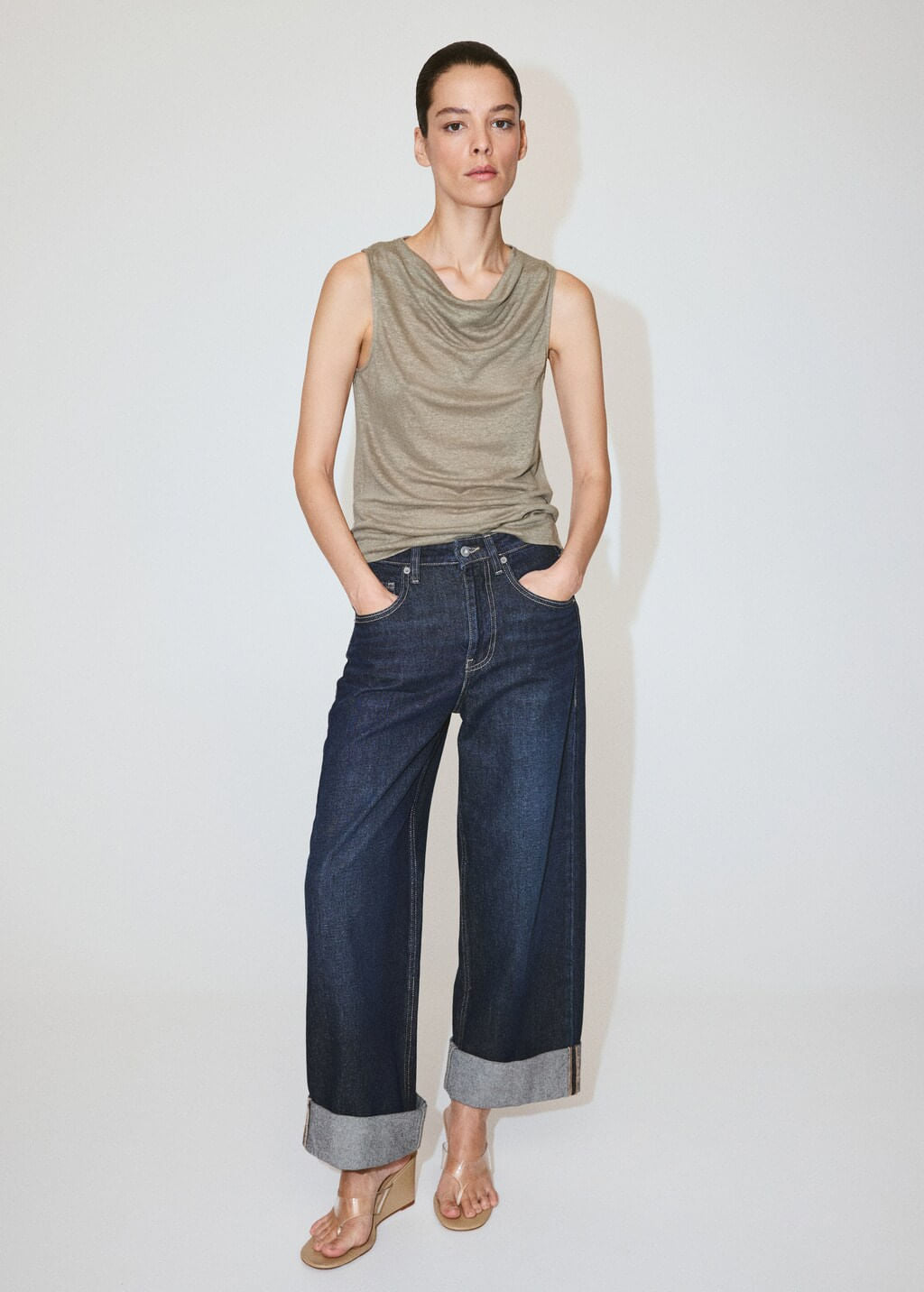 Color-Khaki