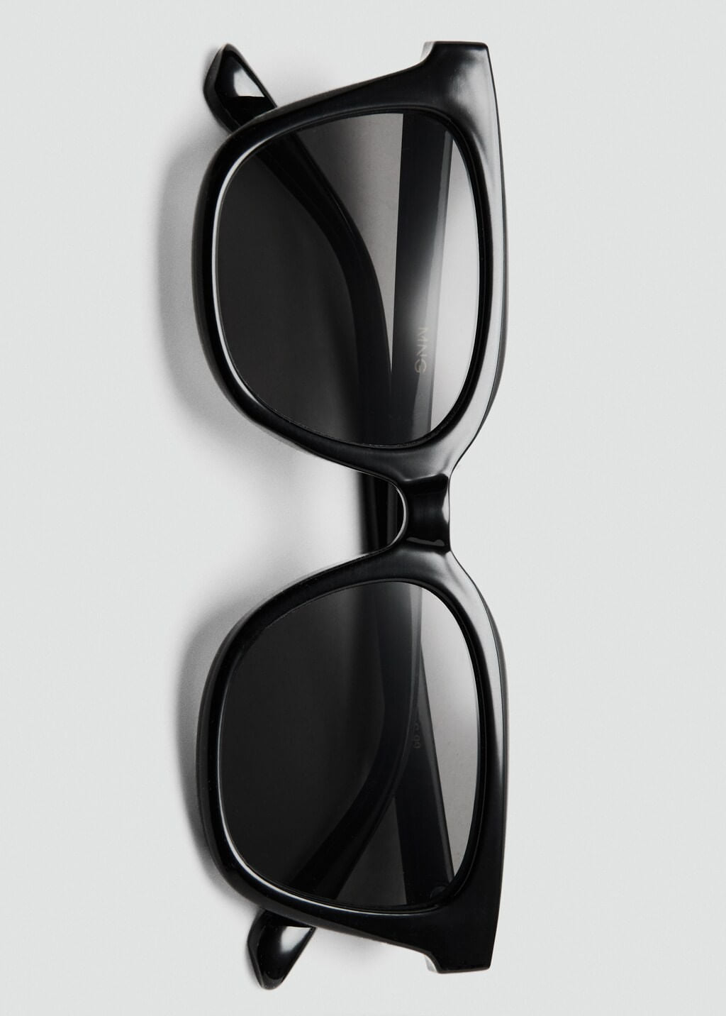 Color-Negro