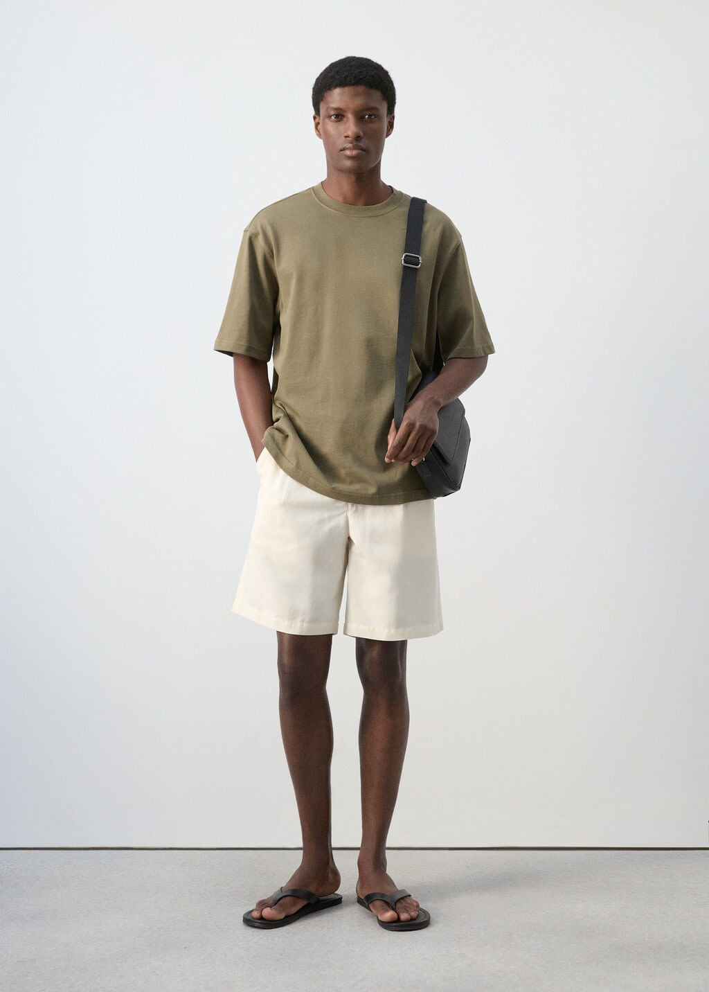 Color-Khaki