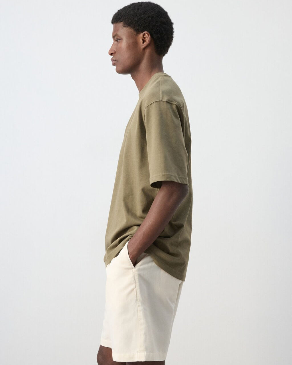 Color-Khaki
