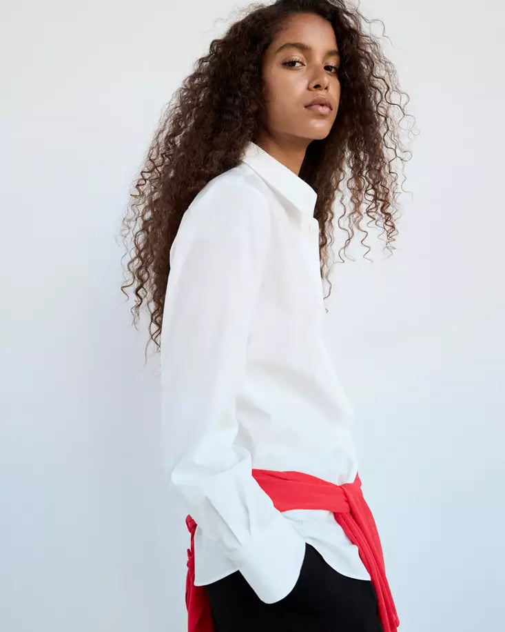 Color-Off white