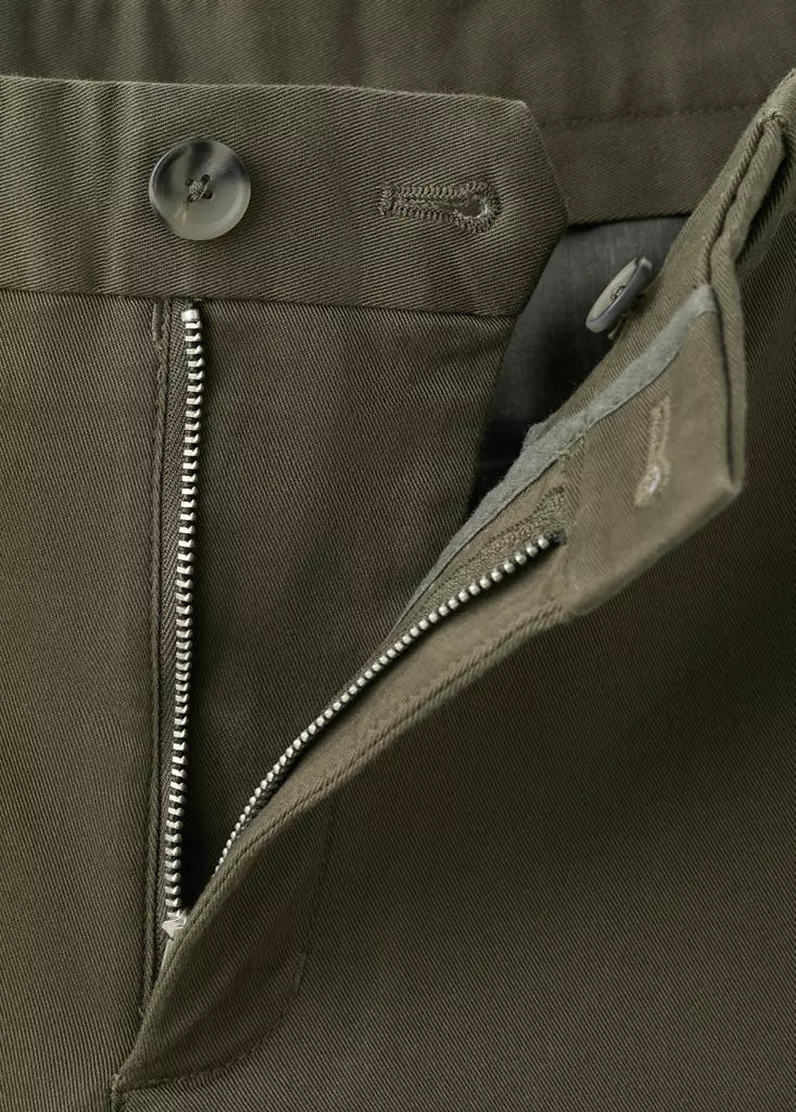 Color-Khaki