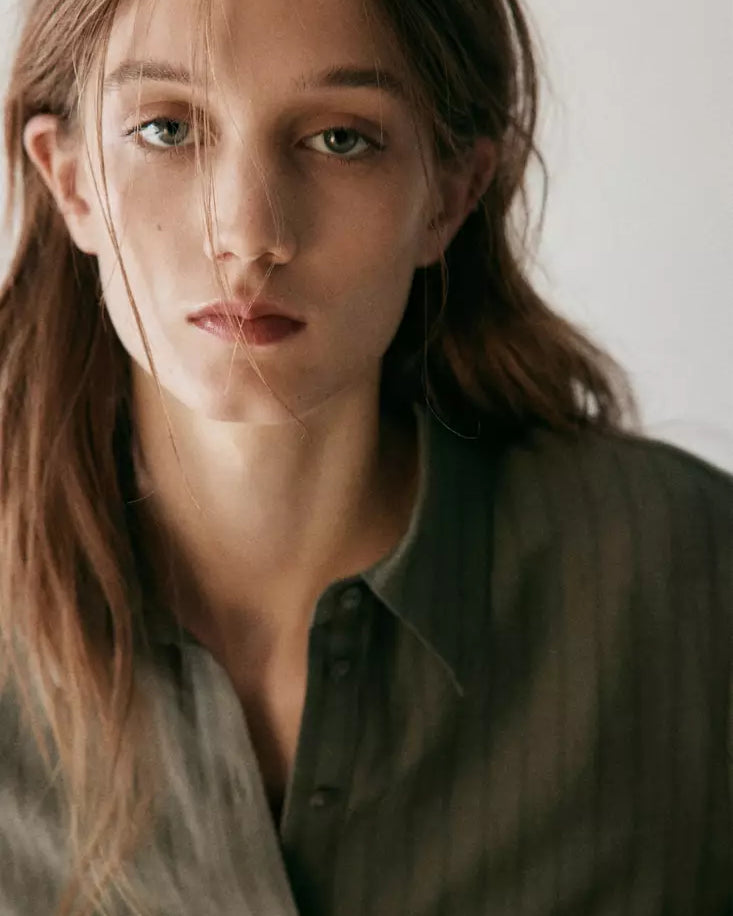 Color-Khaki