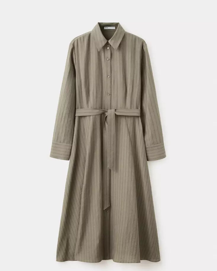 Color-Khaki