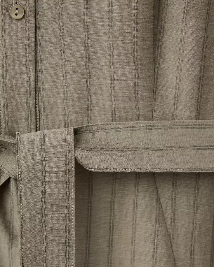 Color-Khaki