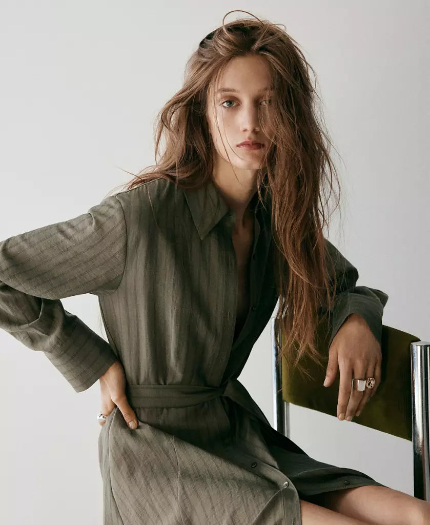Color-Khaki
