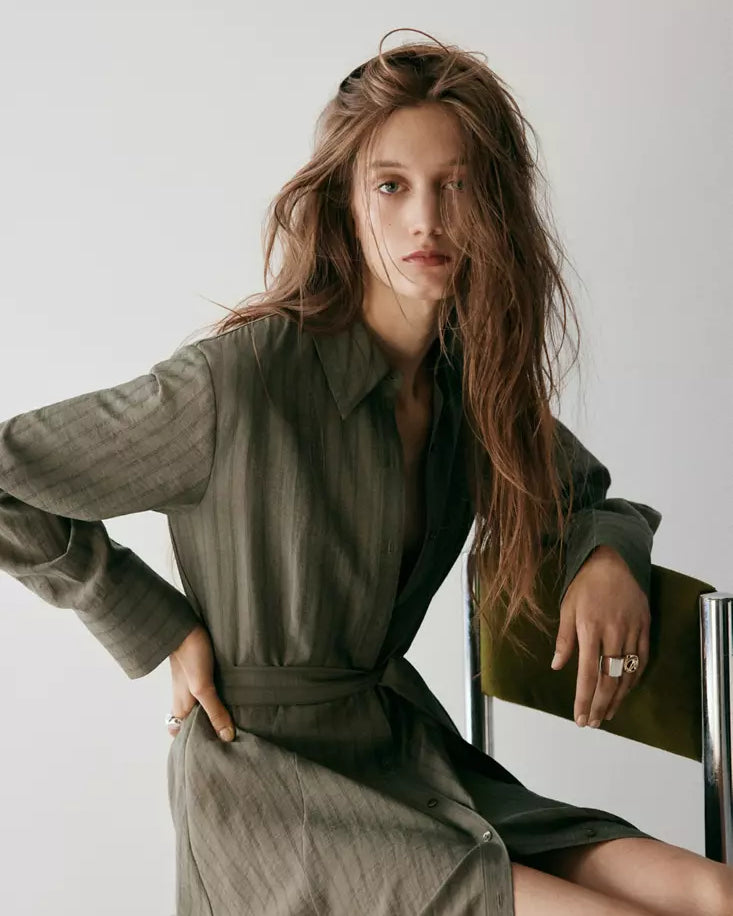 Color-Khaki