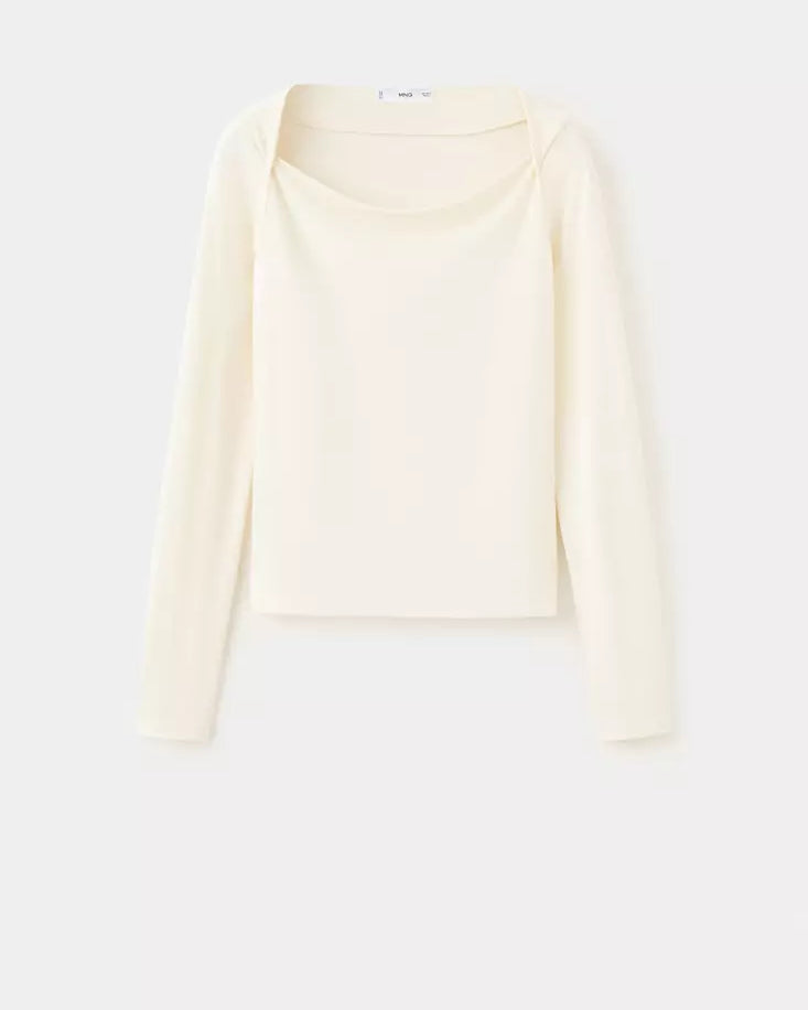 Color-Off white