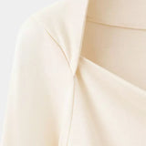 Color-Off white