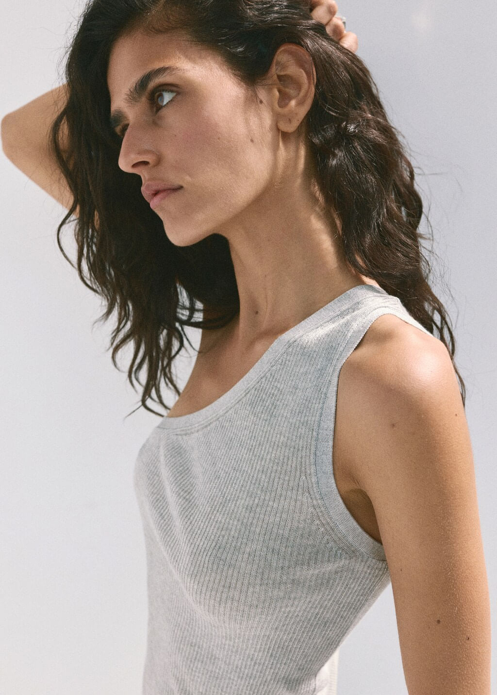 Color-Gris claro vig.