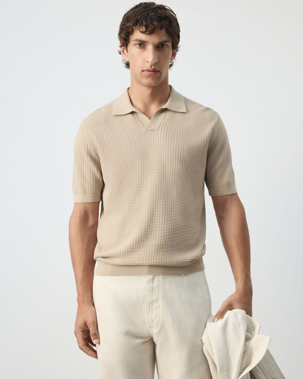 Color-Beige
