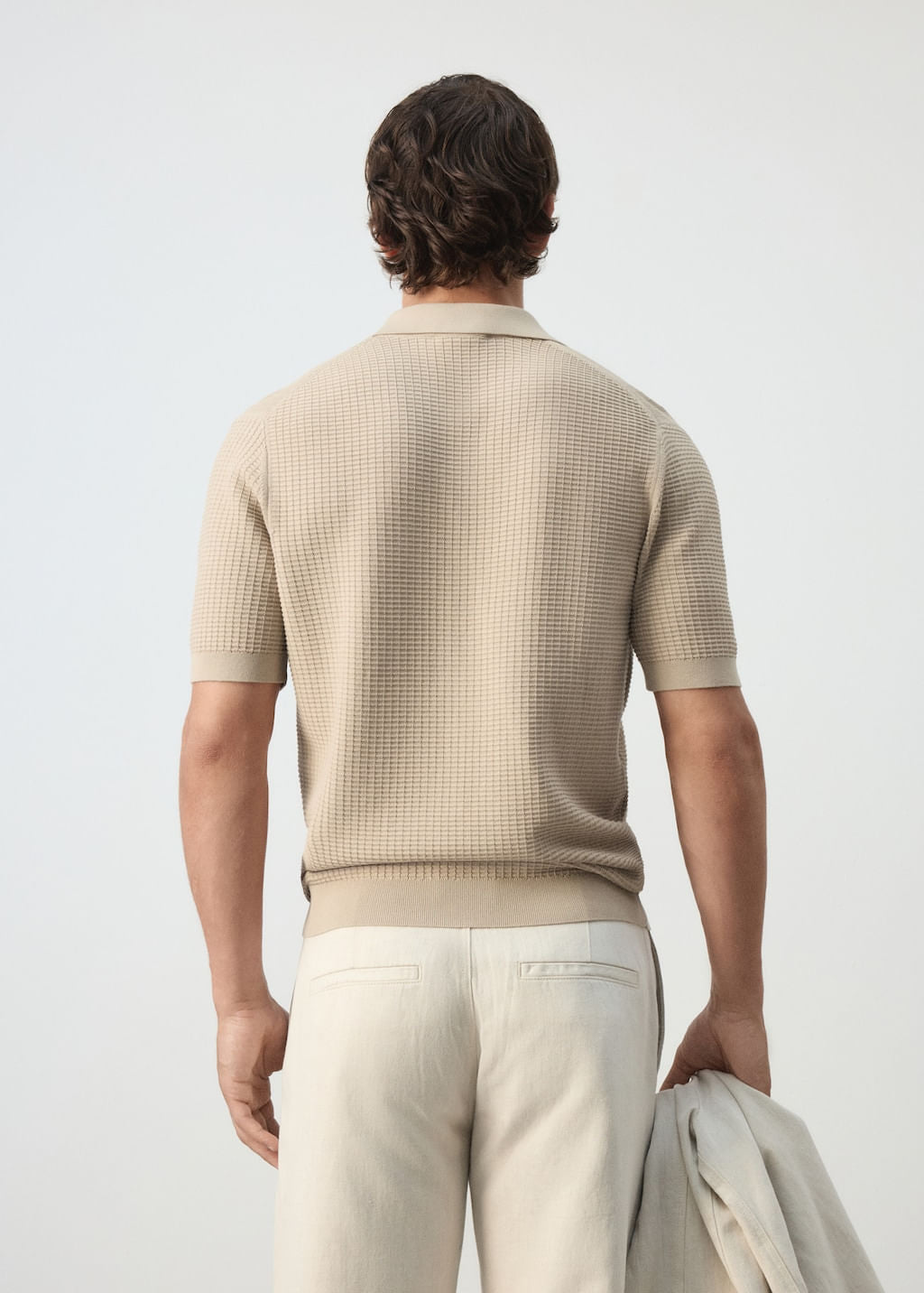 Color-Beige