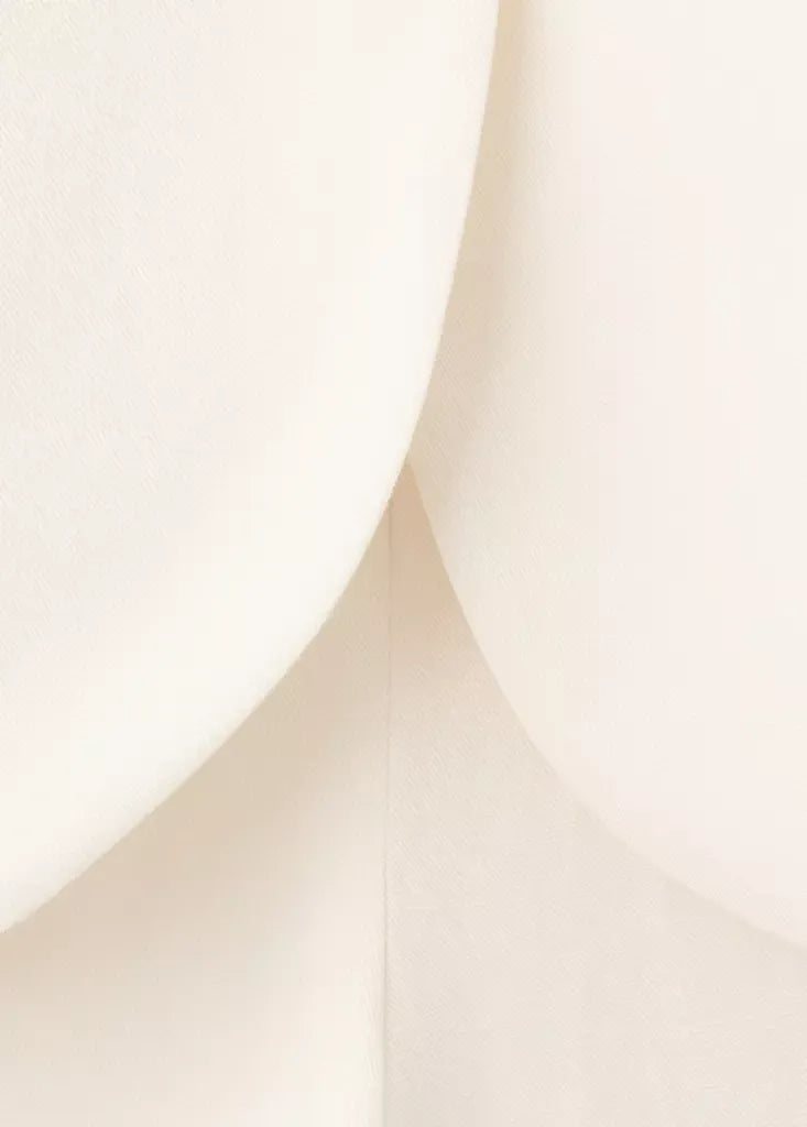 Color-Off white