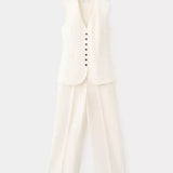 Color-Off white