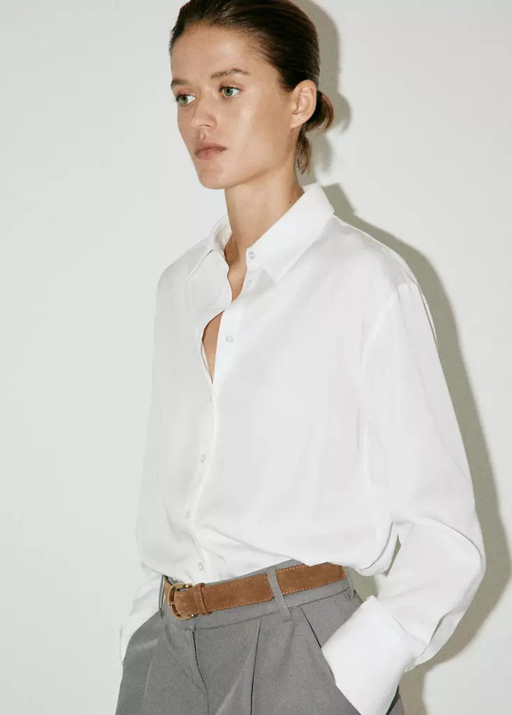 Color-Off white