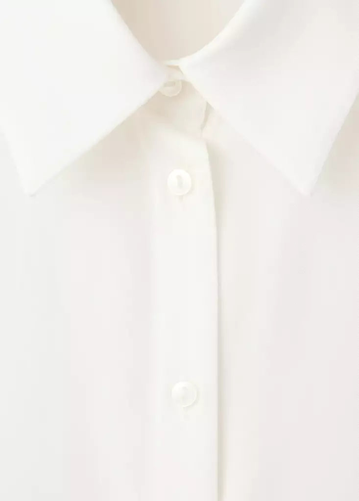 Color-Off white