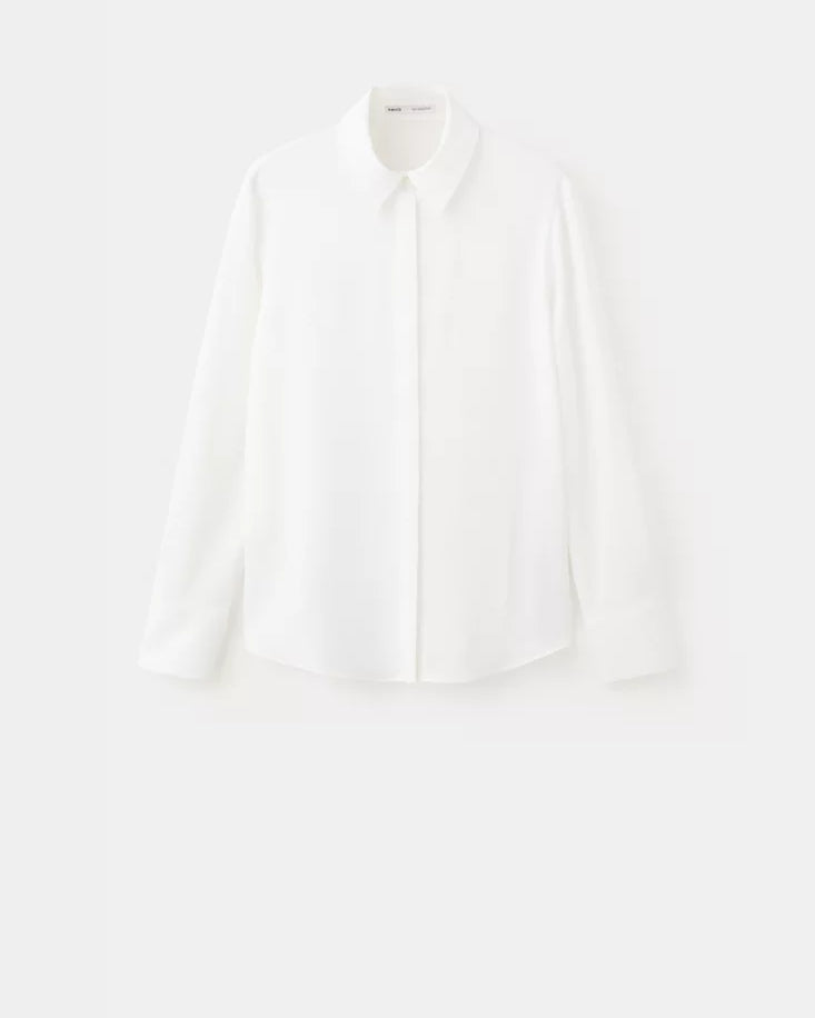 Color-Off white
