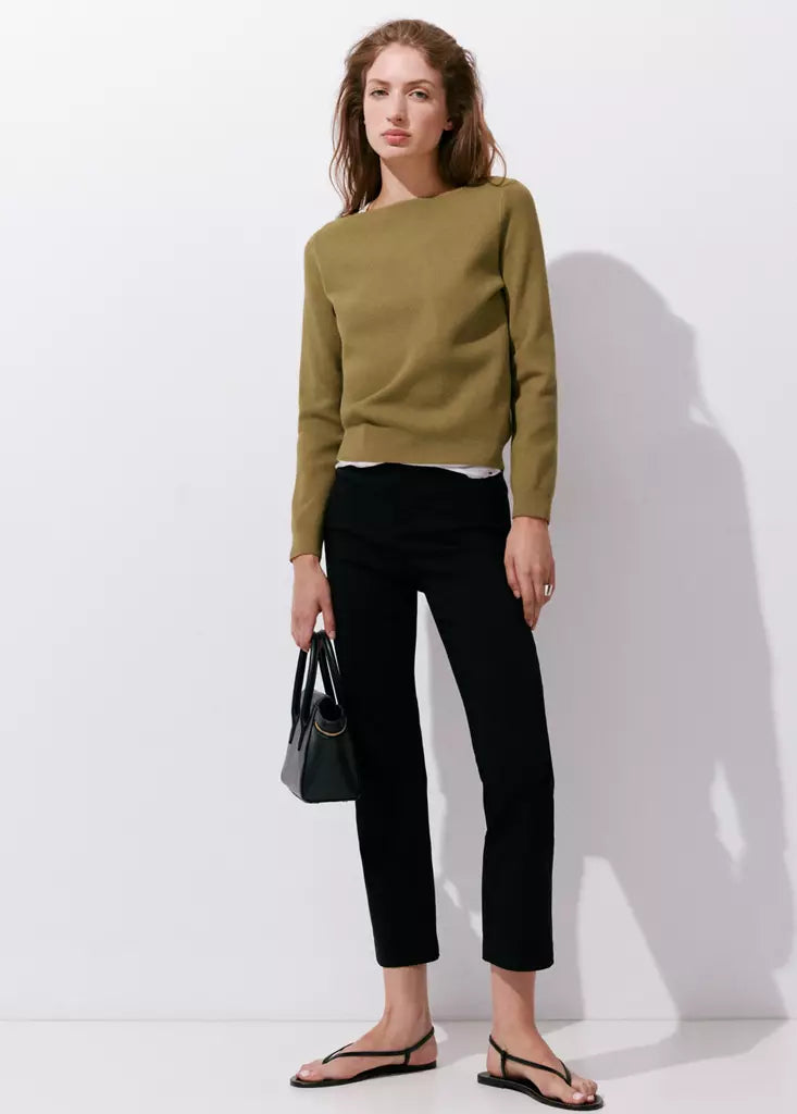 Color-Khaki