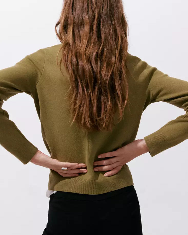 Color-Khaki