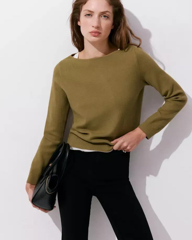 Color-Khaki