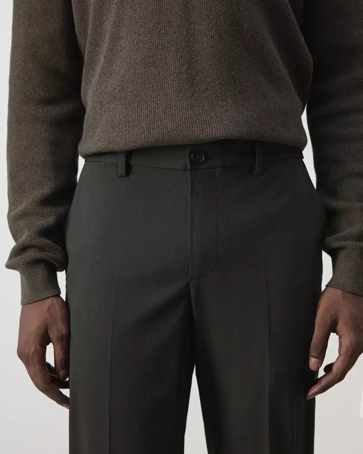 Color-Khaki