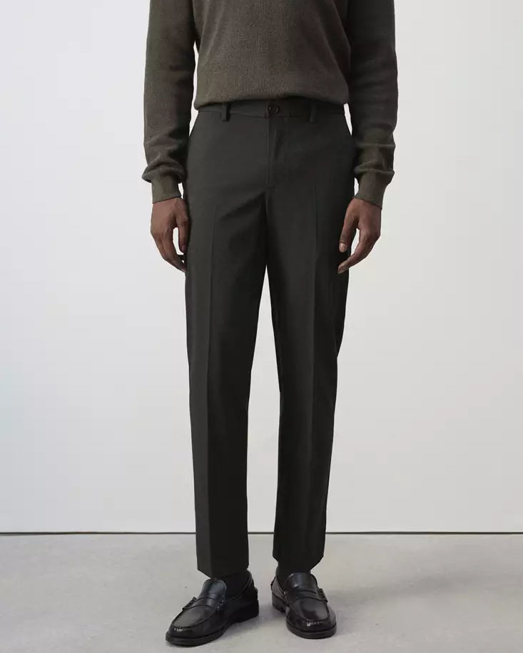 Color-Khaki