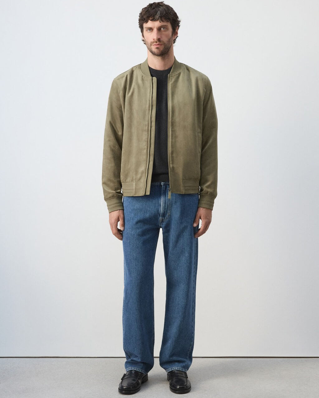 Color-Khaki