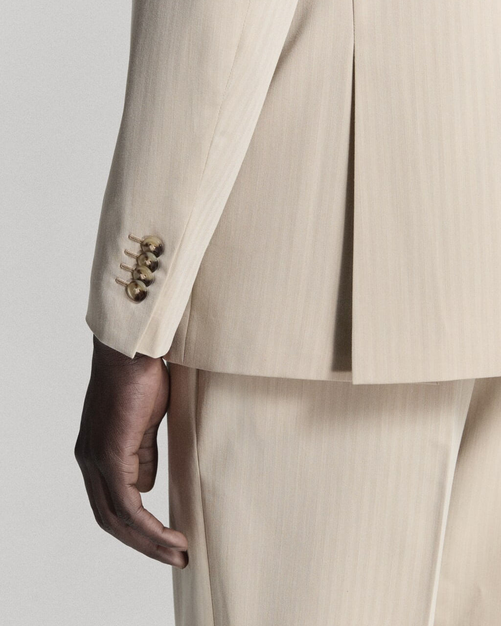 Color-Beige