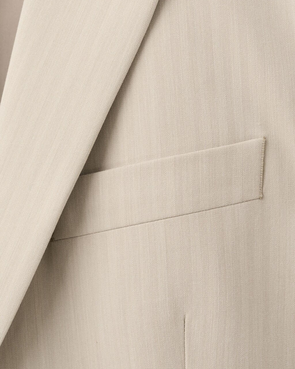 Color-Beige