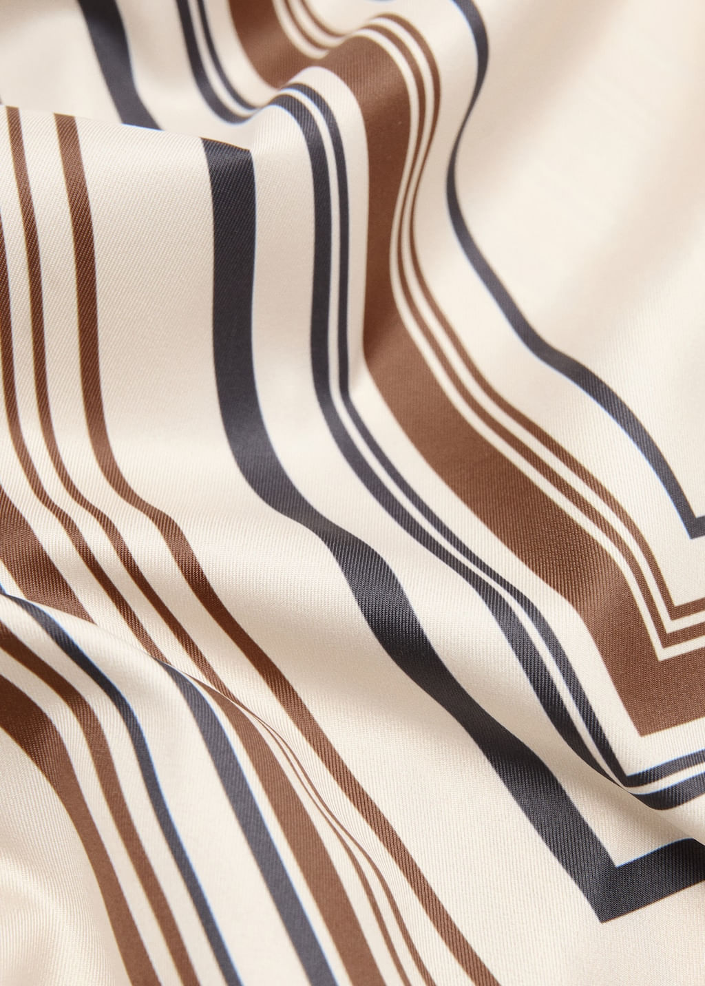 Color-Beige