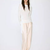 Color-Off white