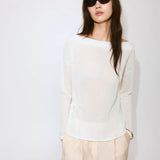 Color-Off white