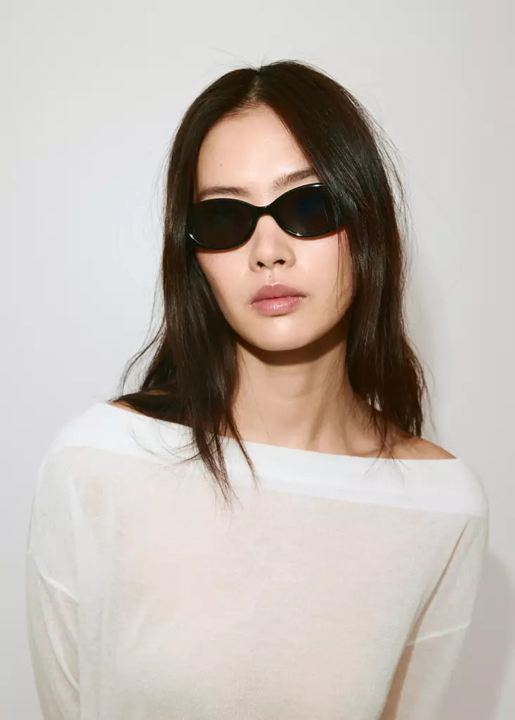 Color-Off white