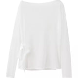 Color-Off white