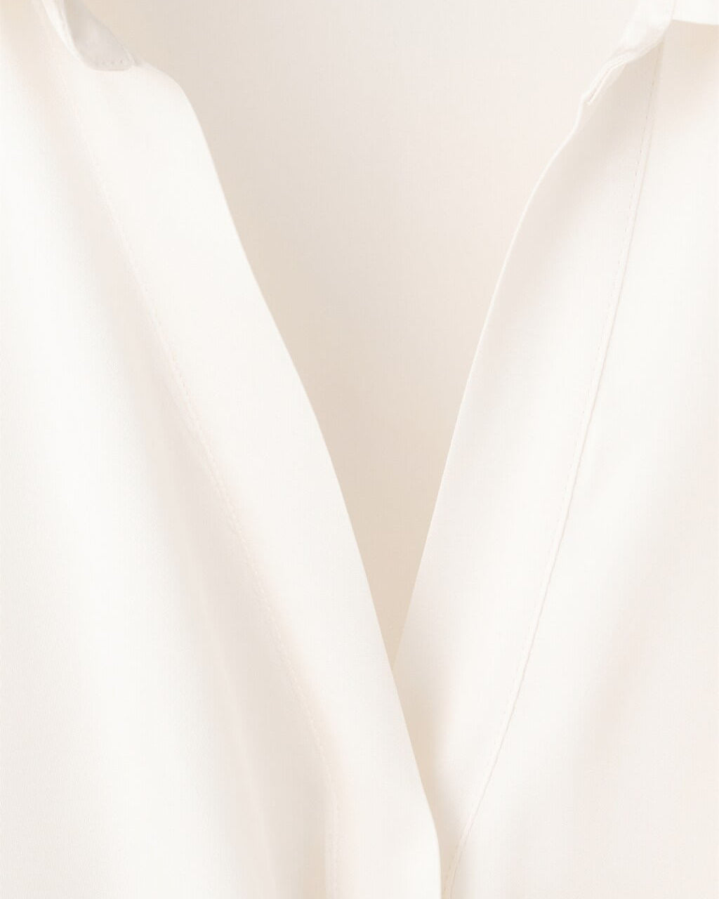 Color-Off white