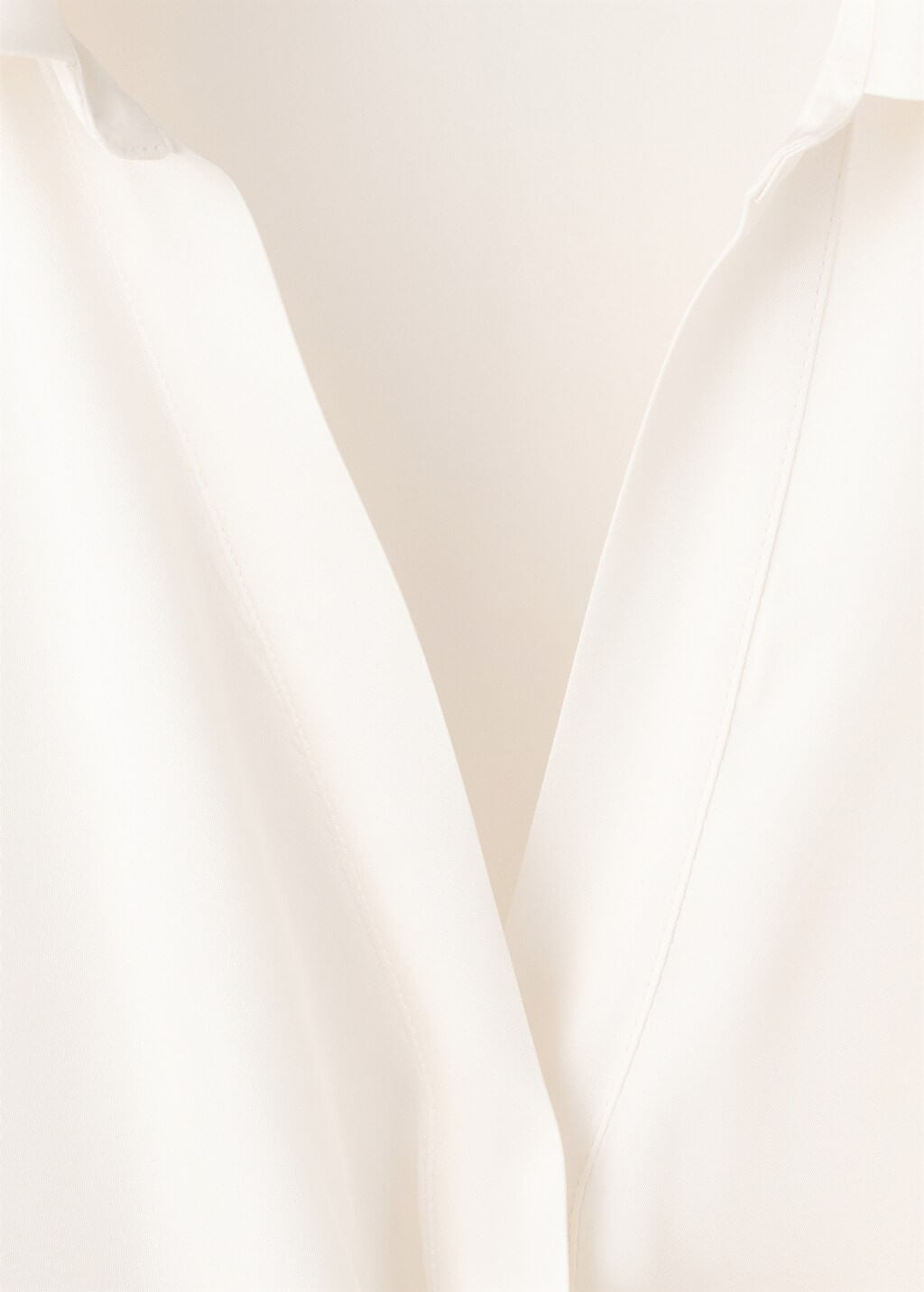 Color-Off white