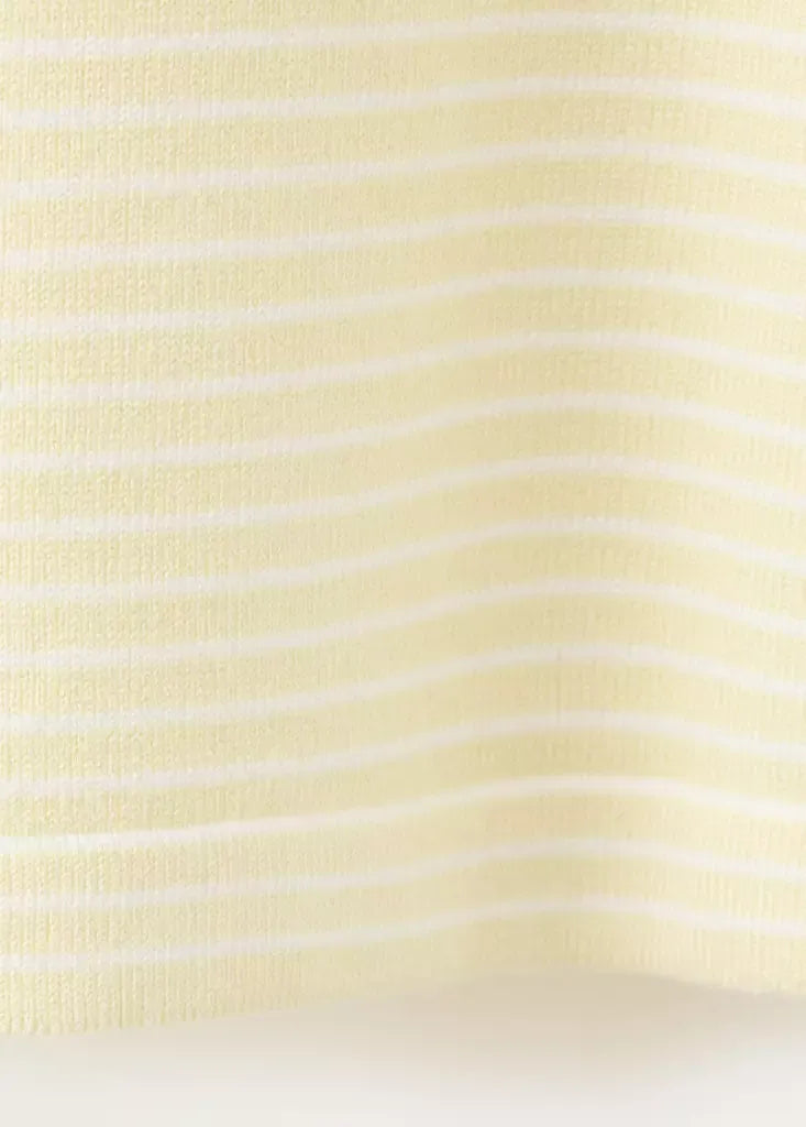 Color-Amarillo pastel