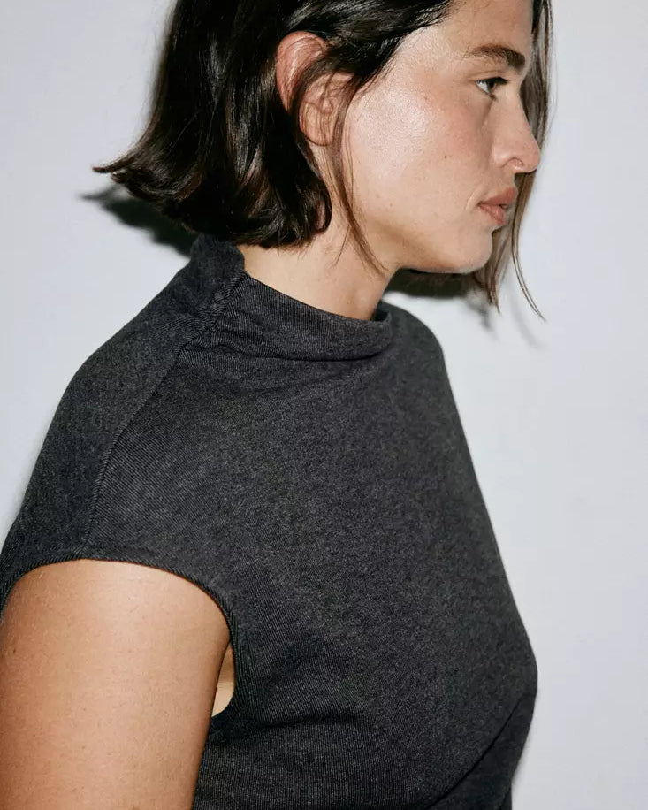 Color-Gris oscuro vig.