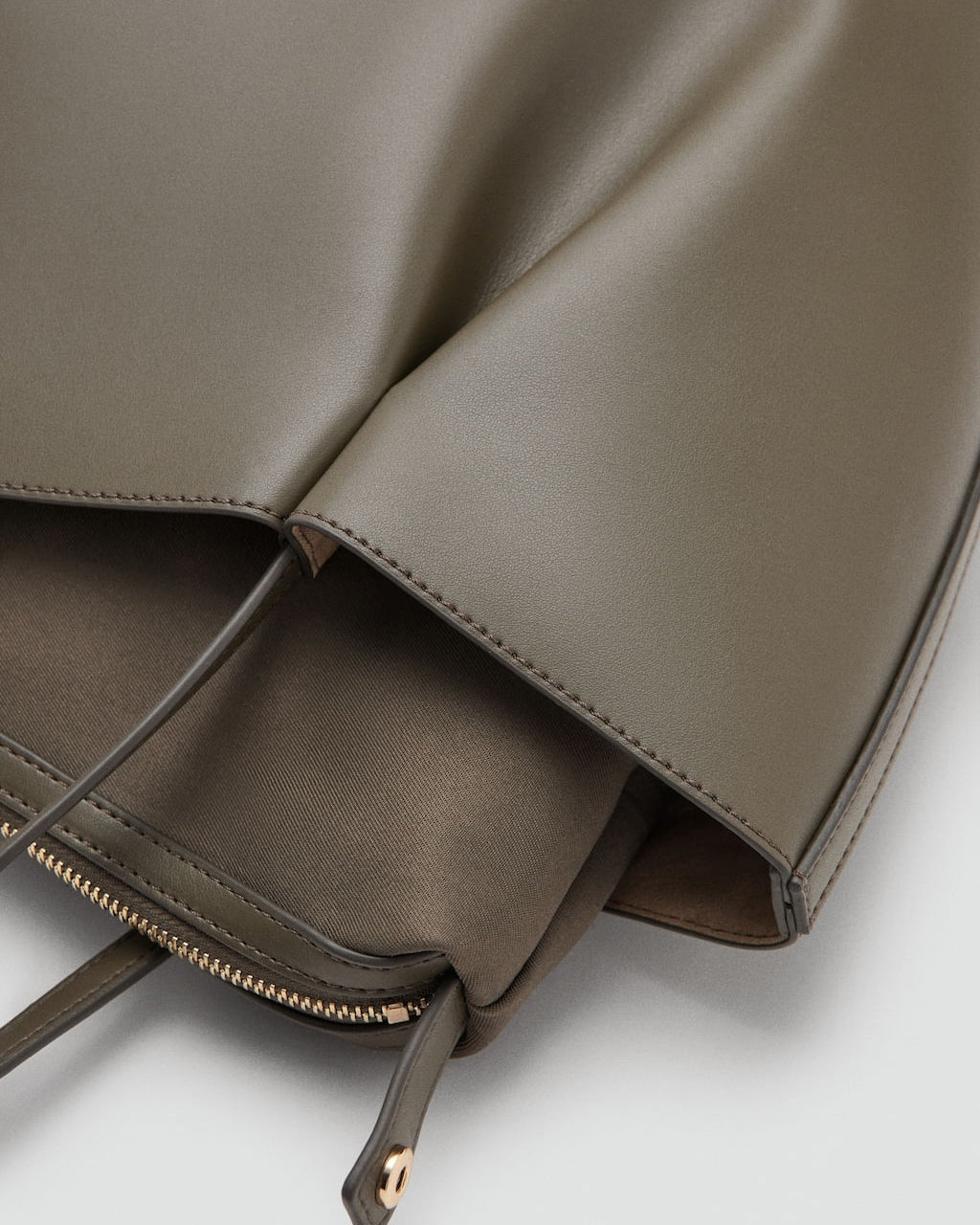 Color-Khaki