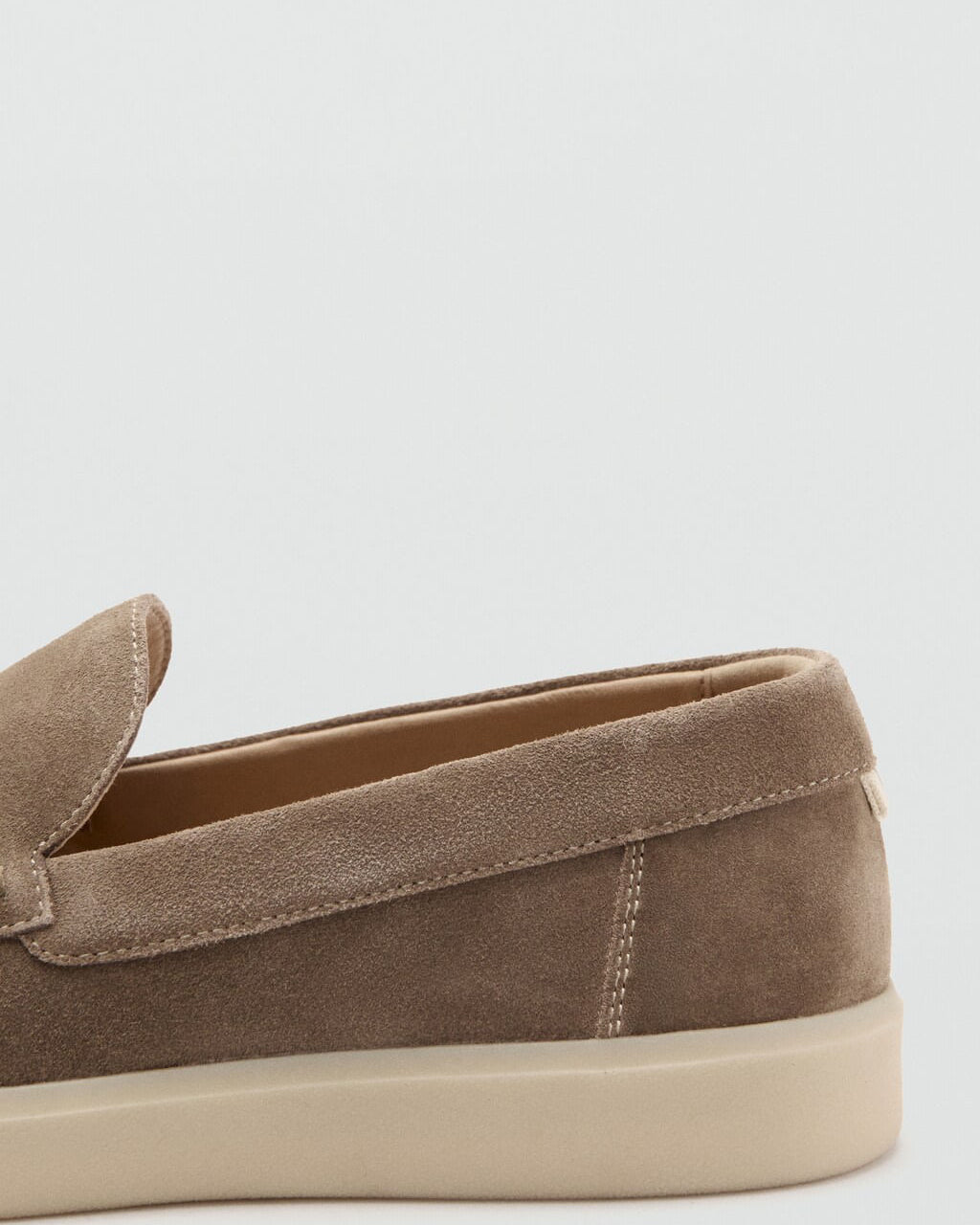 Color-Taupe