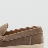 Color-Taupe