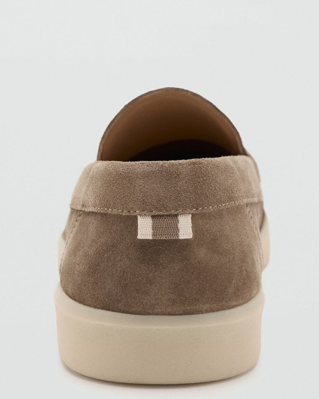 Color-Taupe