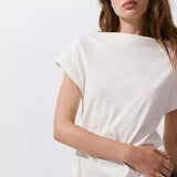 Color-Off white