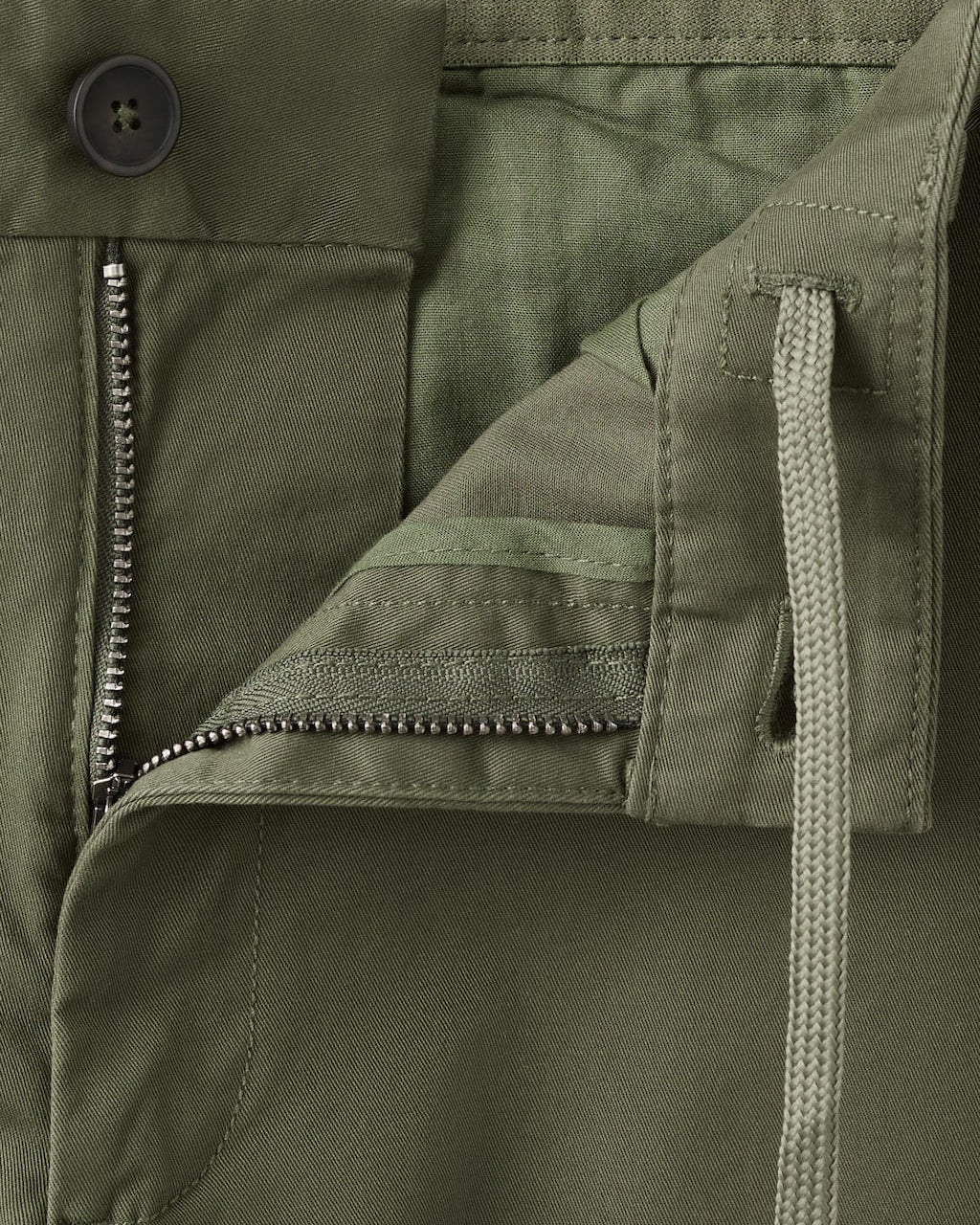 Color-Khaki