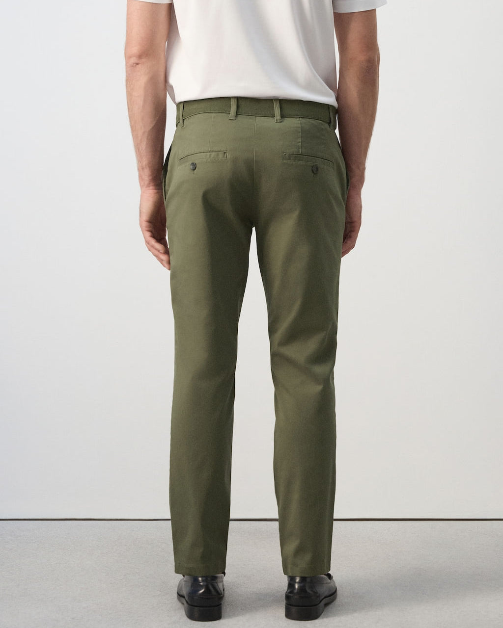 Color-Khaki