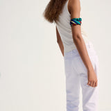 Color-Off white