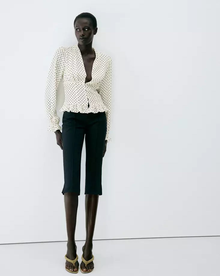 Color-Off white