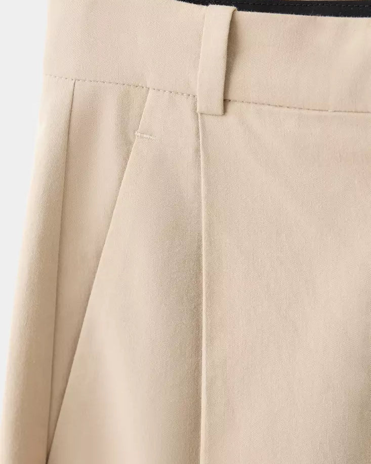 Color-Beige