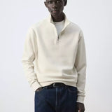Color-Off white