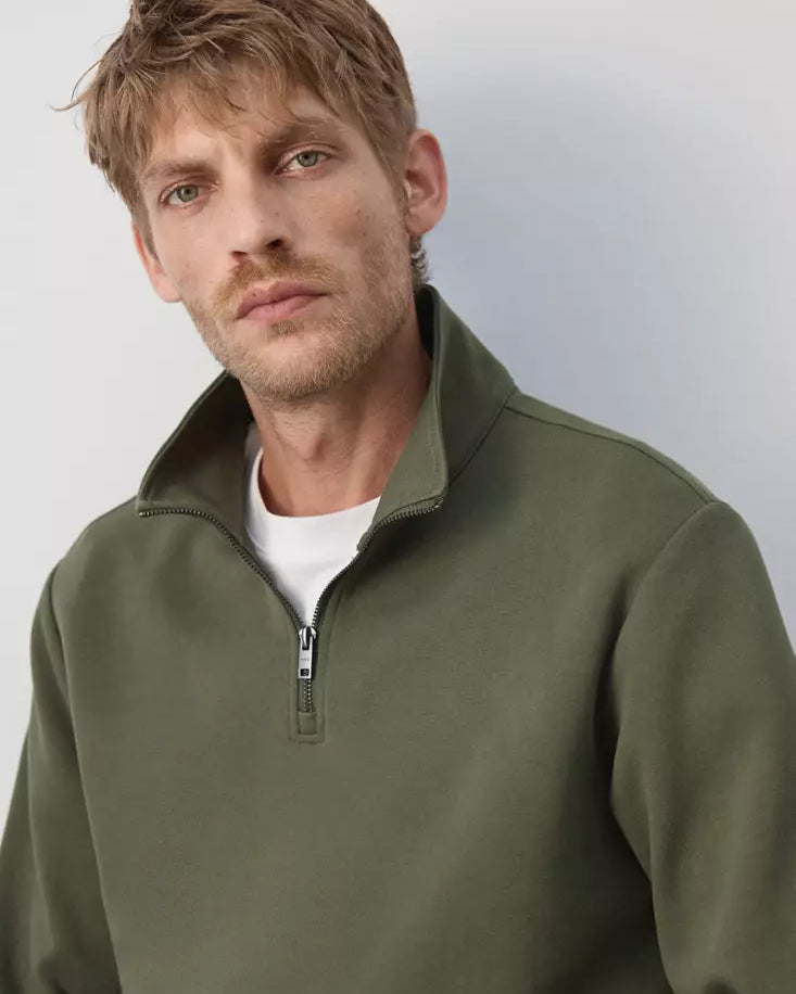 Color-Khaki